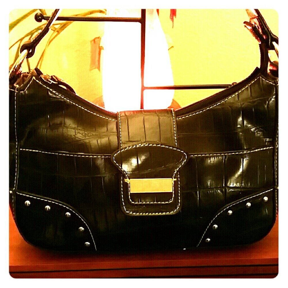 Price drop Liz & CO. Satchel